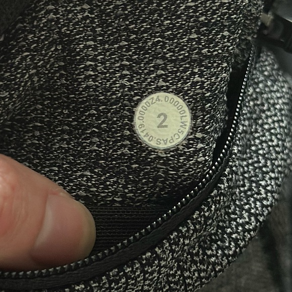 Lululemon SPEED UP TIGHT heather gray pants w/ pockets -Gently Used- Size 2 - Picture 5 of 5